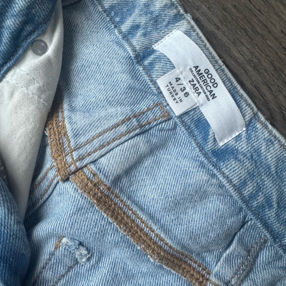Good American Wide Leg Jeans